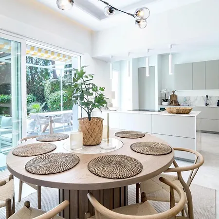 Adp- San Pedro Beach By Roomservices Lejlighed